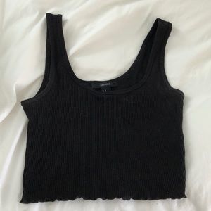 Black crop tank top